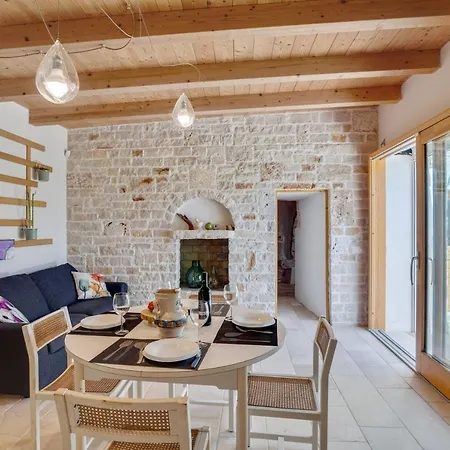 דירה Truellove Wonderful Trullo In *